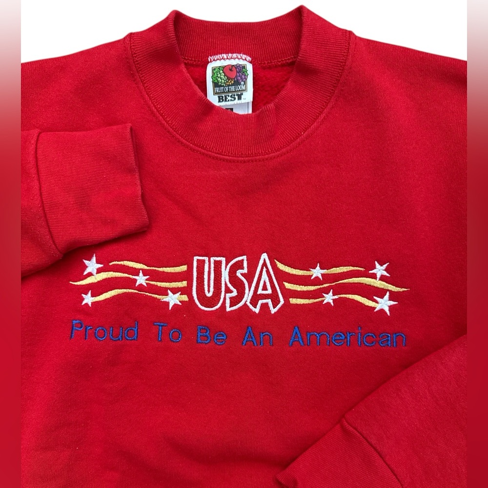 Vintage USA “Proud To Be‎ American” Women’s Red Sweatshirt Size Small Patriotic